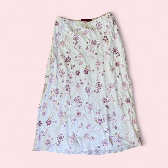 Necessary Objects Dresses & Skirts - White/Pink Floral Cotton Vintage Y2K Midi Skirt